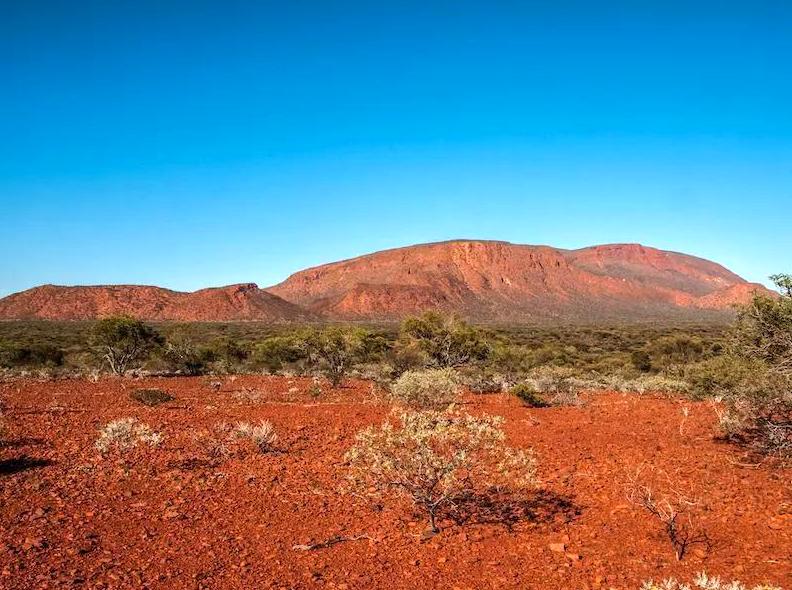 oppidolucano | Visiting Mount Augustus: A Geological Wonder